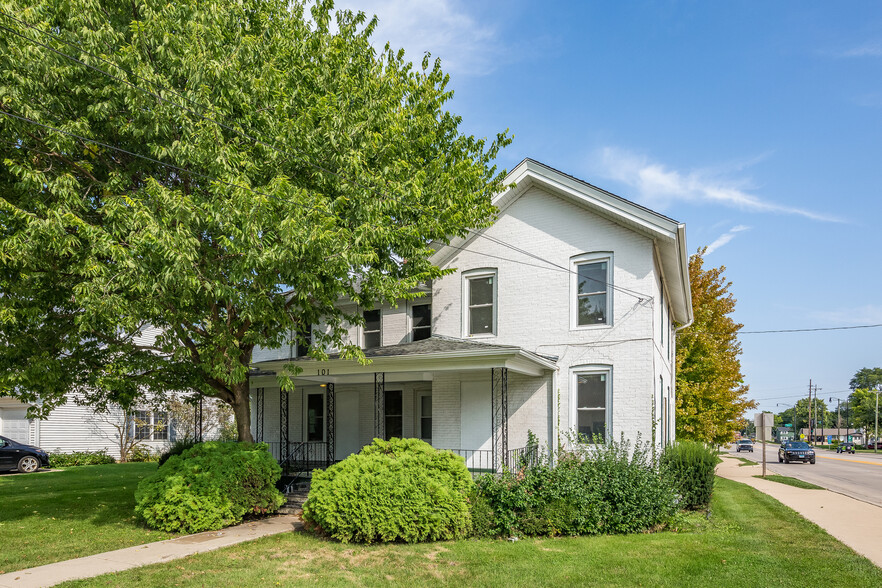 101 W Center St, Yorkville, IL for sale - Building Photo - Image 1 of 1