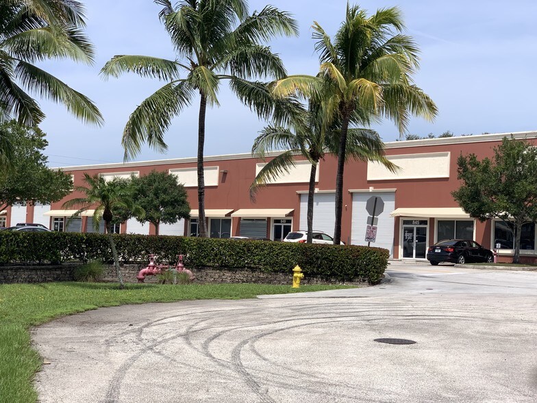 841-865 SW Enterprise Way, Stuart, FL for sale - Building Photo - Image 1 of 1