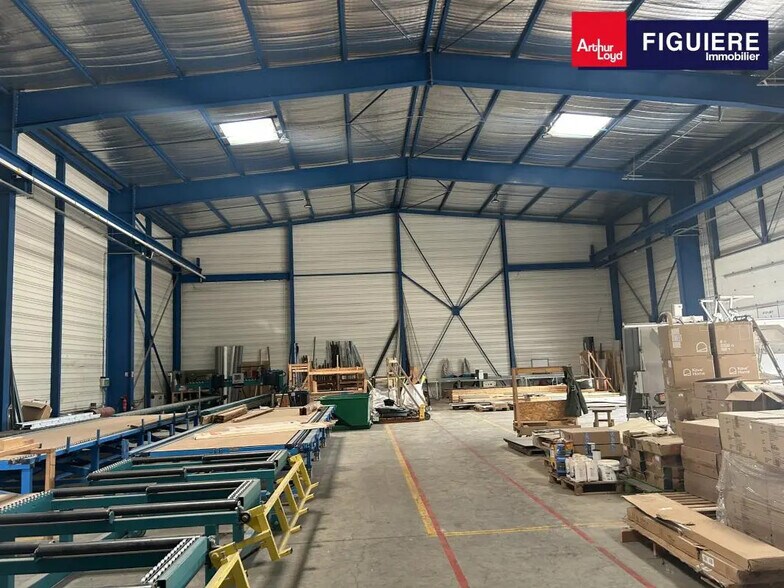 Office in Aix-en-Provence for lease - Building Photo - Image 3 of 10