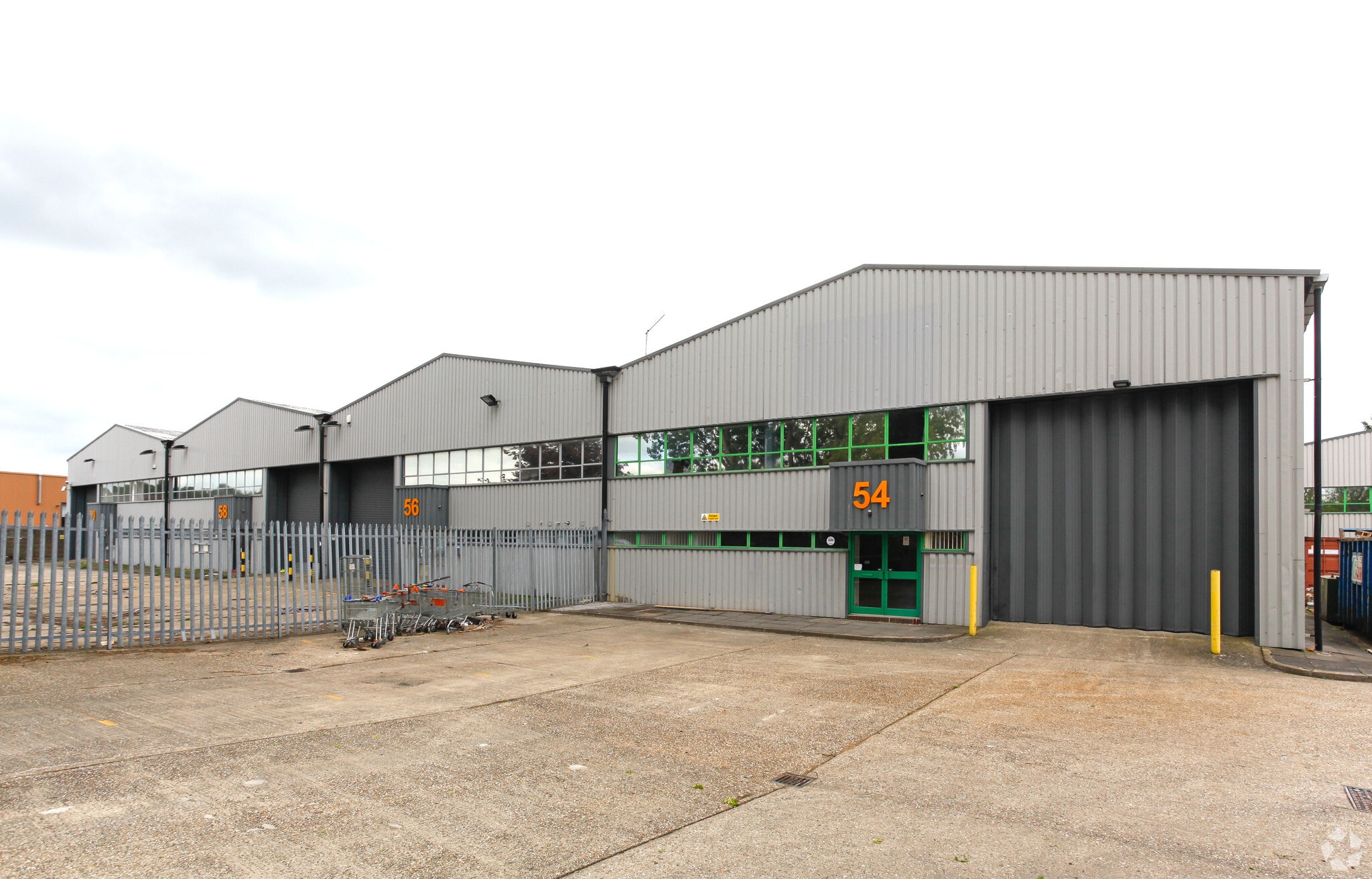 Milford Rd, Reading for sale Primary Photo- Image 1 of 1