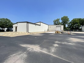 1517 W 36th Pl, Tulsa OK - Warehouse