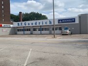 1901 4th Ave, Rock Island IL - Automotive Property