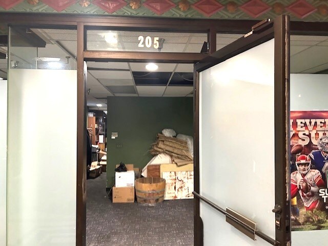 219 Pine Ave, Long Beach, CA for lease Interior Photo- Image 1 of 13