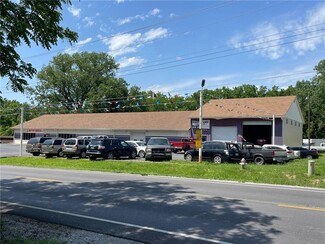 More details for 2717 Pear St, Saint Joseph, MO - Retail for Sale