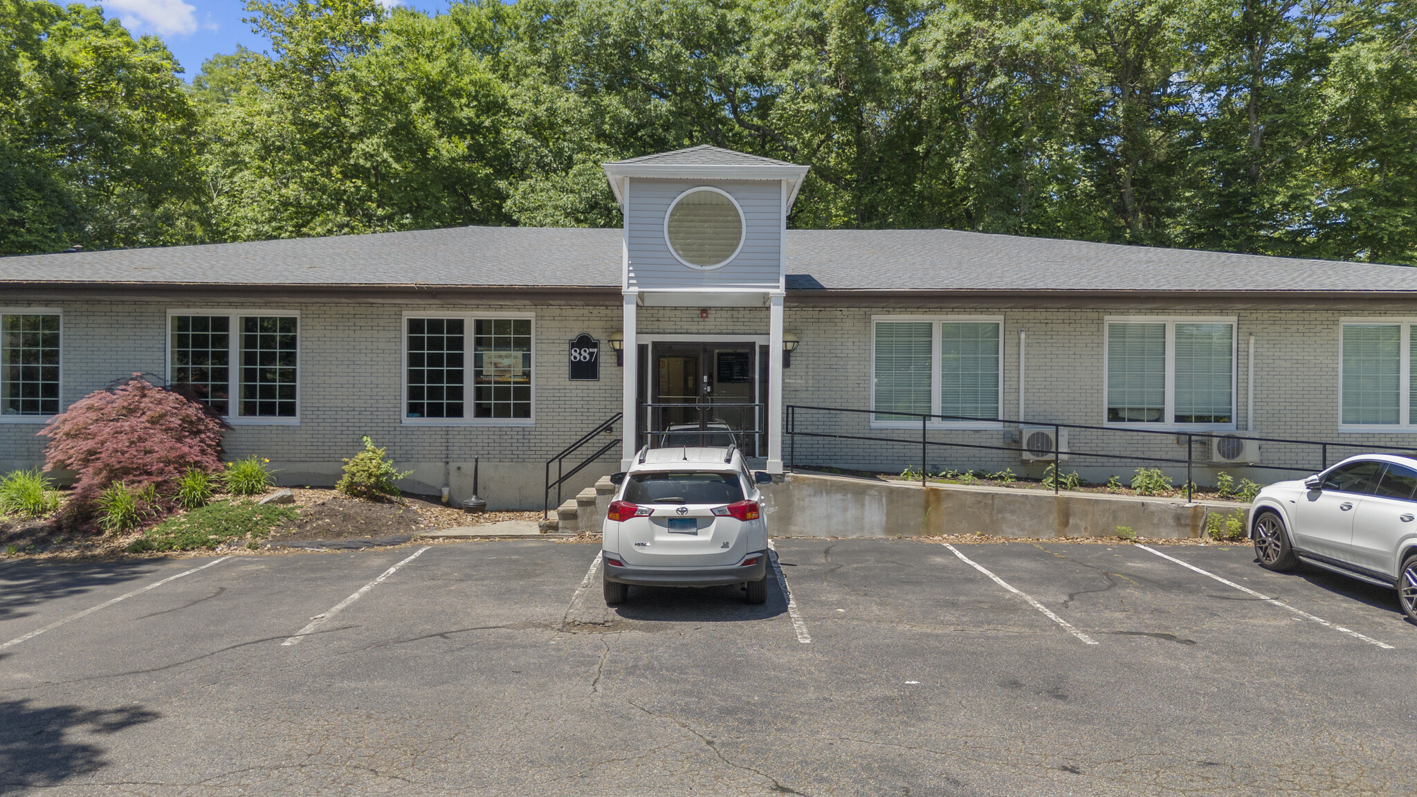 887 Main St, Monroe, CT for sale Building Photo- Image 1 of 39