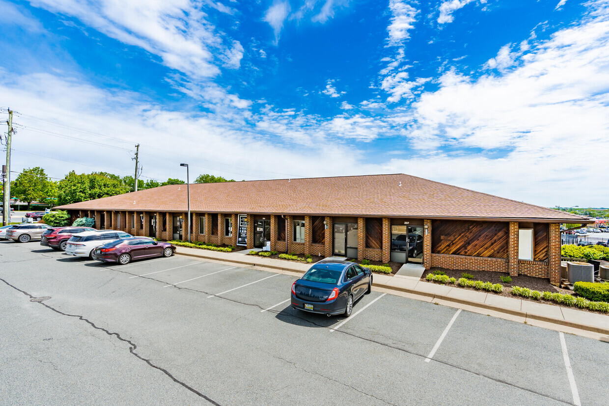 385 Garrisonville Rd, Stafford, VA for sale Primary Photo- Image 1 of 1