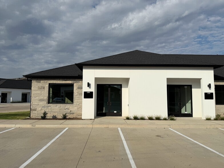 6000 Alma Rd, McKinney, TX for lease - Building Photo - Image 1 of 42
