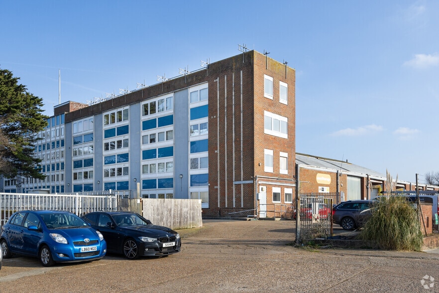 Norton Rd, Newhaven for sale - Primary Photo - Image 1 of 1