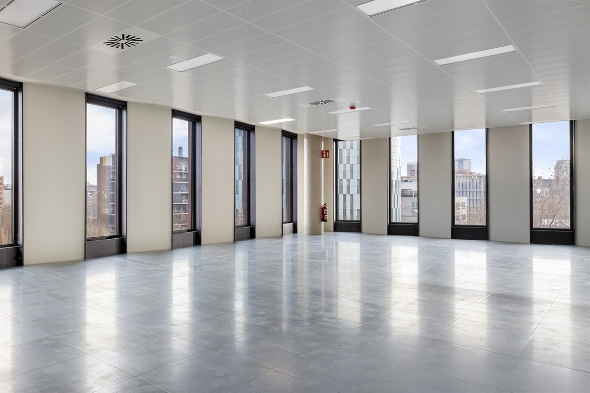 Carrer de Cristóbal de Moura, 115-125, Barcelona, Barcelona for lease Interior Photo- Image 1 of 16