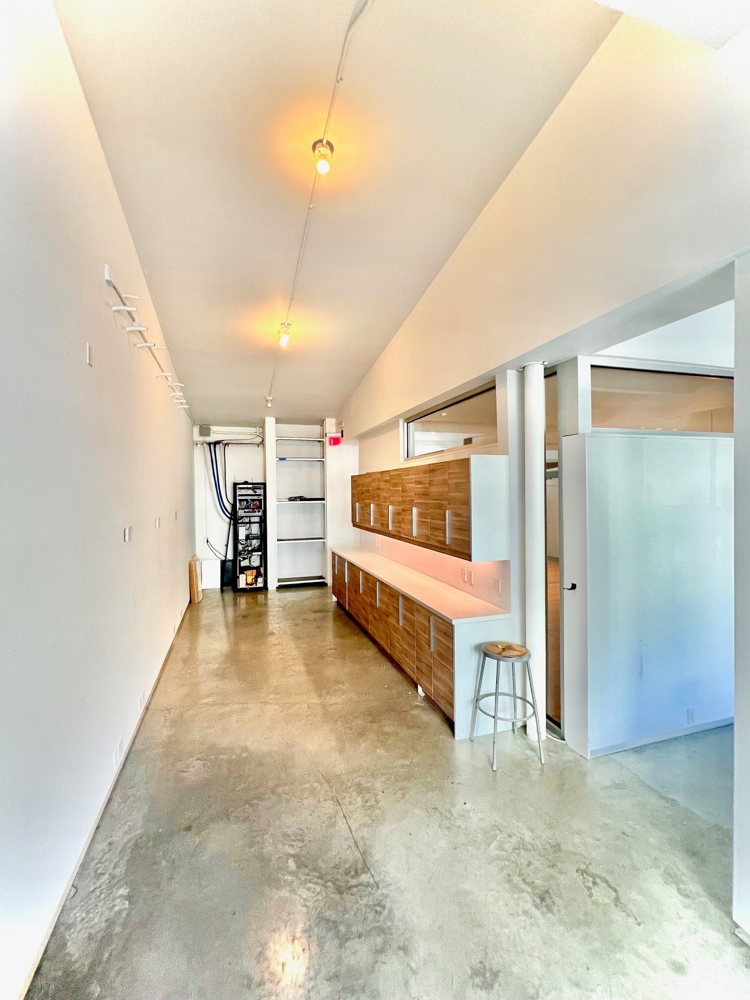 66 Marbledale Rd, Tuckahoe, NY for lease Interior Photo- Image 1 of 5