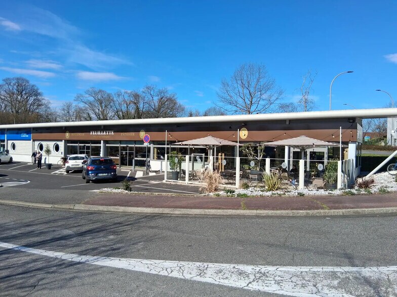 2 Rue Jean Monnet, Lons for lease - Building Photo - Image 1 of 4