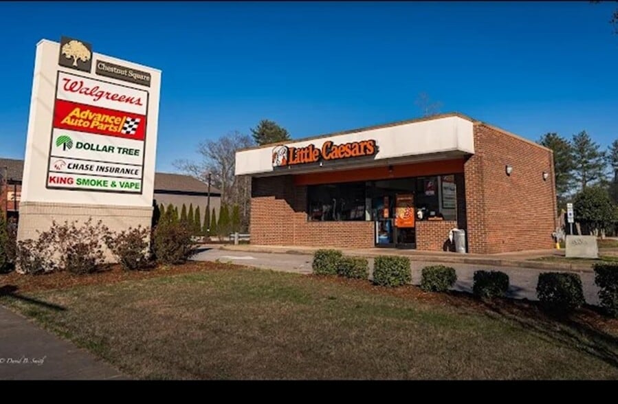 400 Asheville Hwy, Brevard, NC for lease - Building Photo - Image 2 of 6