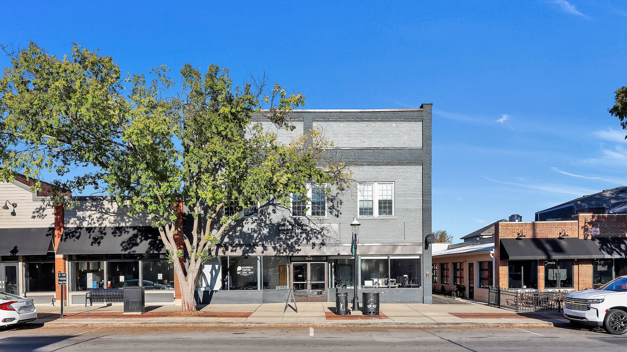 3989 Broadway, Grove City, OH for lease Building Photo- Image 1 of 12