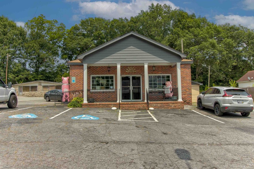 411 S Pinckney St, Union, SC for sale - Building Photo - Image 1 of 1