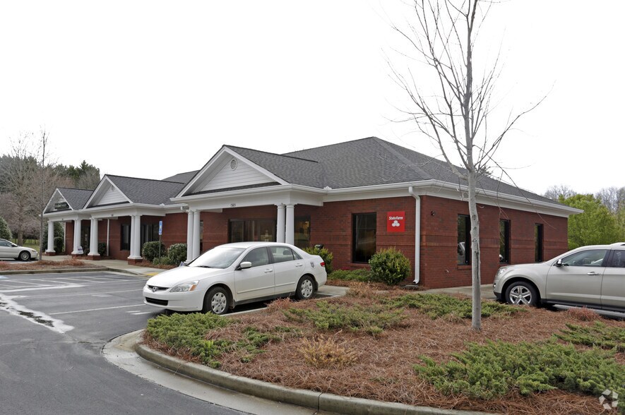 13161-13165 Brown Bridge Rd, Covington, GA for sale - Primary Photo - Image 1 of 1