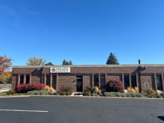 1000 Vandustrial Dr, Westmont, IL for lease - Building Photo - Image 1 of 7