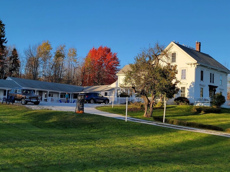172 E. Main, Searsport, ME for sale - Building Photo - Image 1 of 1