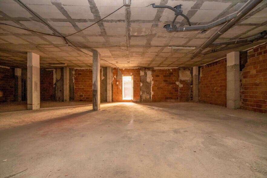 Retail in Lorca for sale - Building Photo - Image 3 of 18