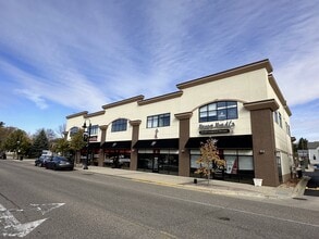 208 2nd Ave N, Sauk Rapids, MN for lease Building Photo- Image 2 of 3