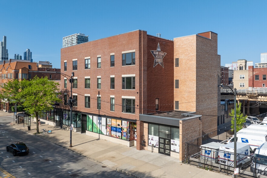 2000-2100 W State St, Geneva, IL for lease - Building Photo - Image 2 of 4