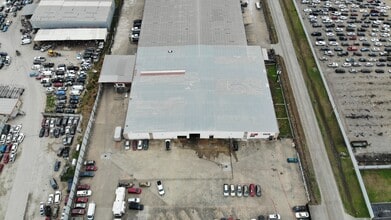 2511 W Mt Houston Rd, Houston, TX for lease Building Photo- Image 2 of 7