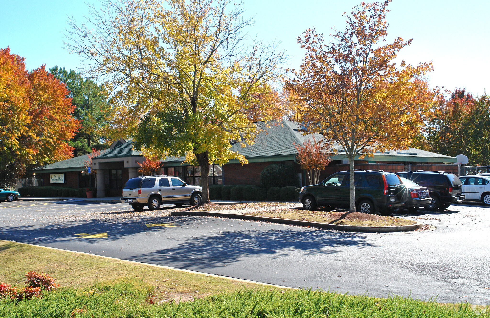 1255 Upper Hembree Rd, Roswell, GA for sale Primary Photo- Image 1 of 1