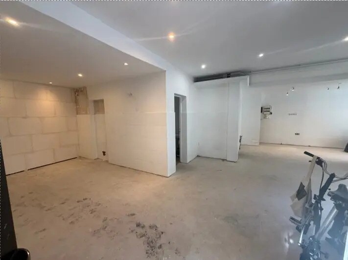 Vente Bureaux 147 m² - Photo 1