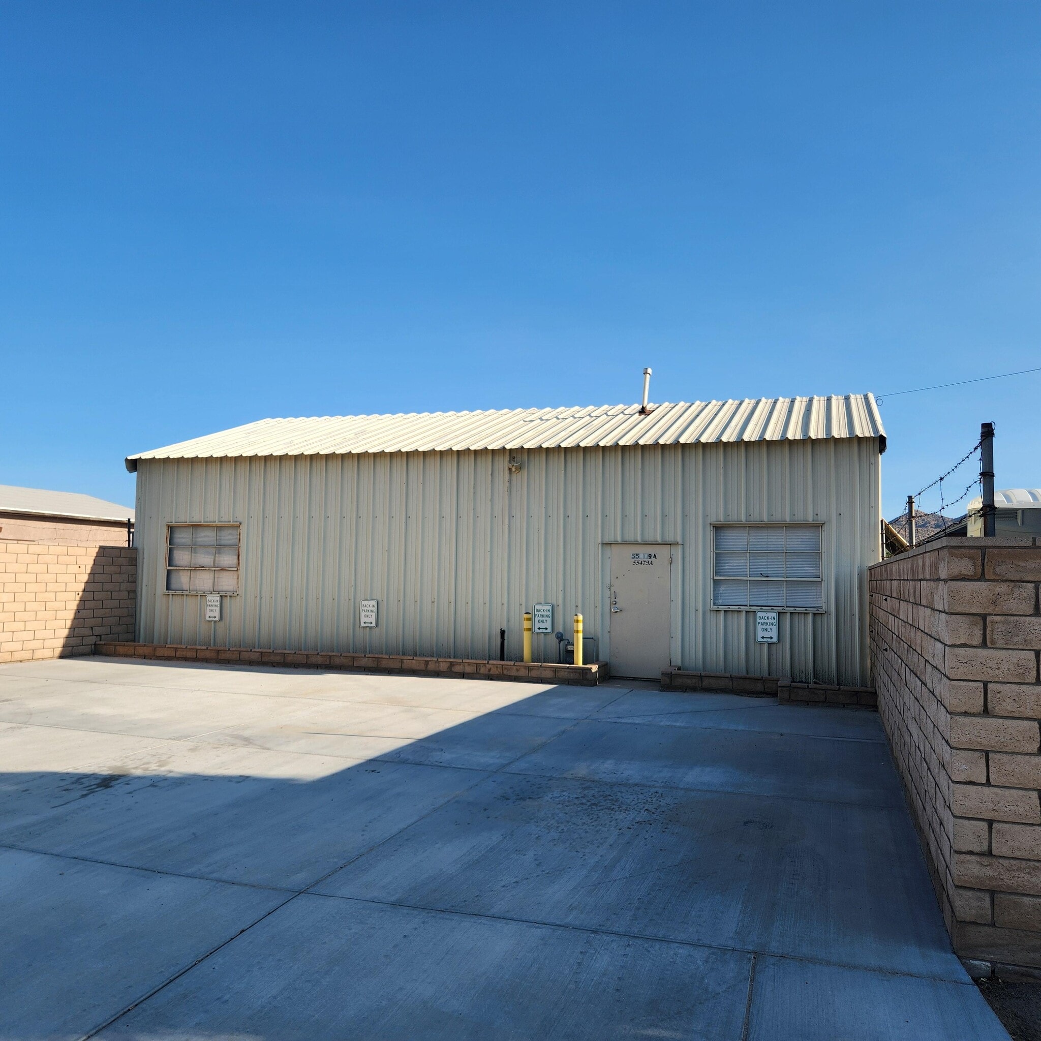 55479 Yucca Trl, Yucca Valley, CA for lease Building Photo- Image 1 of 10