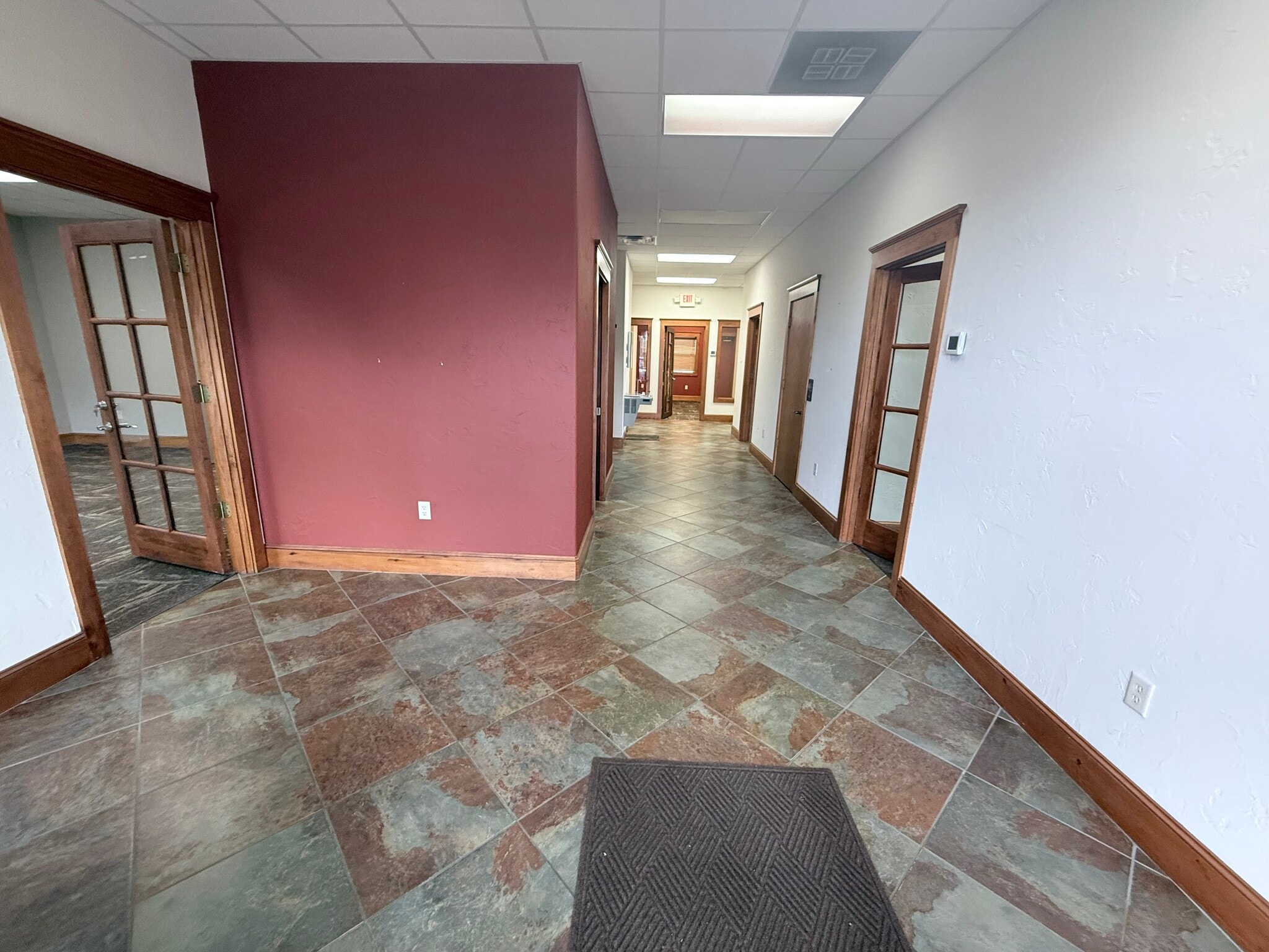 830 Southpark Cir, Athens, TX for lease Interior Photo- Image 1 of 1