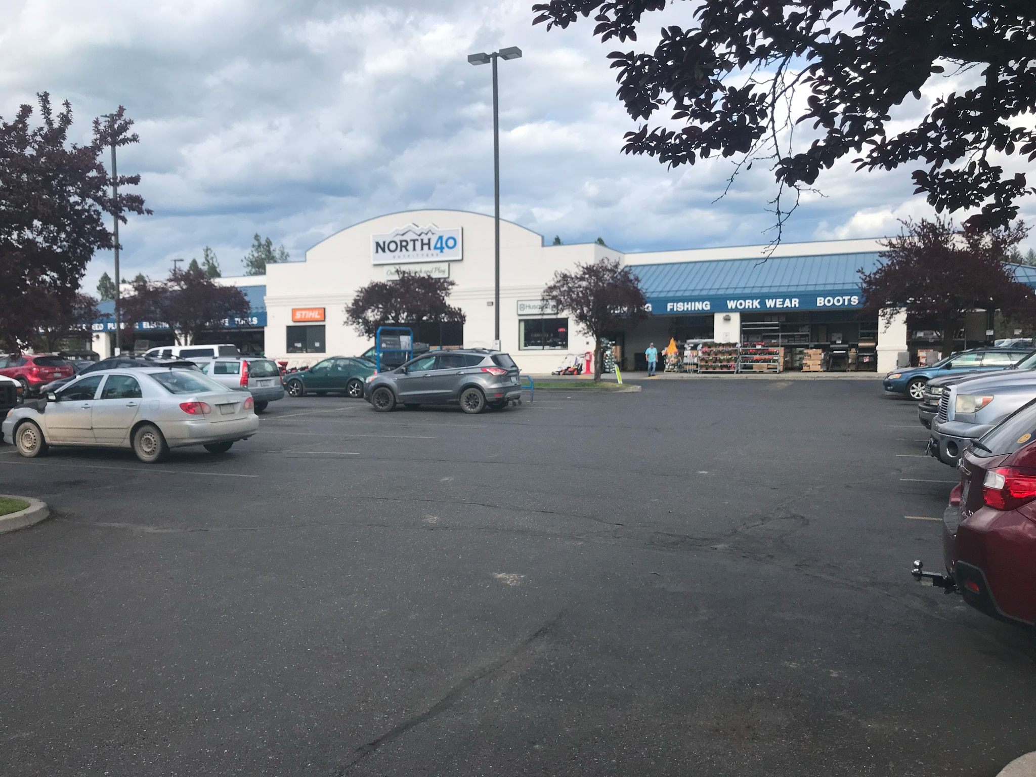 15228 N Newport Hwy, Mead, WA for lease Building Photo- Image 1 of 2