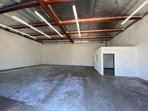 701-833 W Anaheim St, Long Beach, CA for lease Building Photo- Image 2 of 7