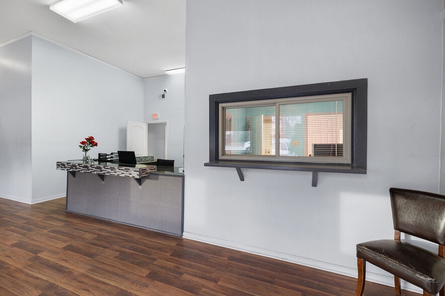 1030 Bypass 25 NE, Greenwood, SC for sale - Building Photo - Image 3 of 25