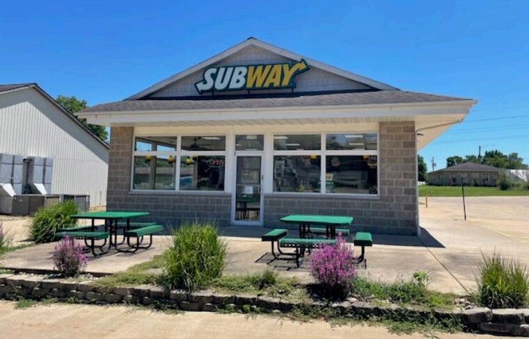 Subway Portfolio portfolio of 6 properties for sale on LoopNet.com - Building Photo - Image 2 of 3