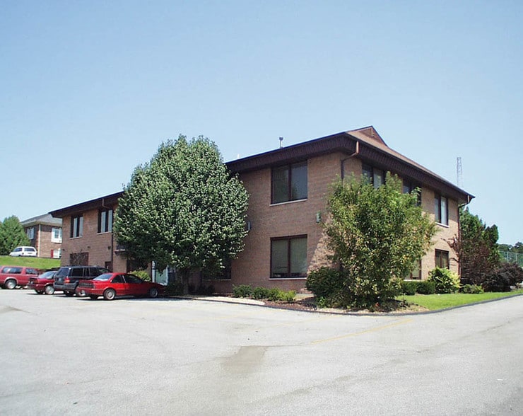 1811 Sherman Dr, Saint Charles, MO for lease - Other - Image 2 of 12