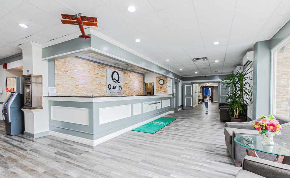 10 Rockridge Rd, Englewood, OH for sale - Building Photo - Image 2 of 7