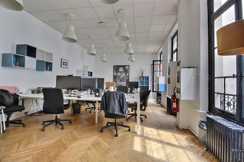 11 Rue Milton, Paris for lease Interior Photo- Image 1 of 4