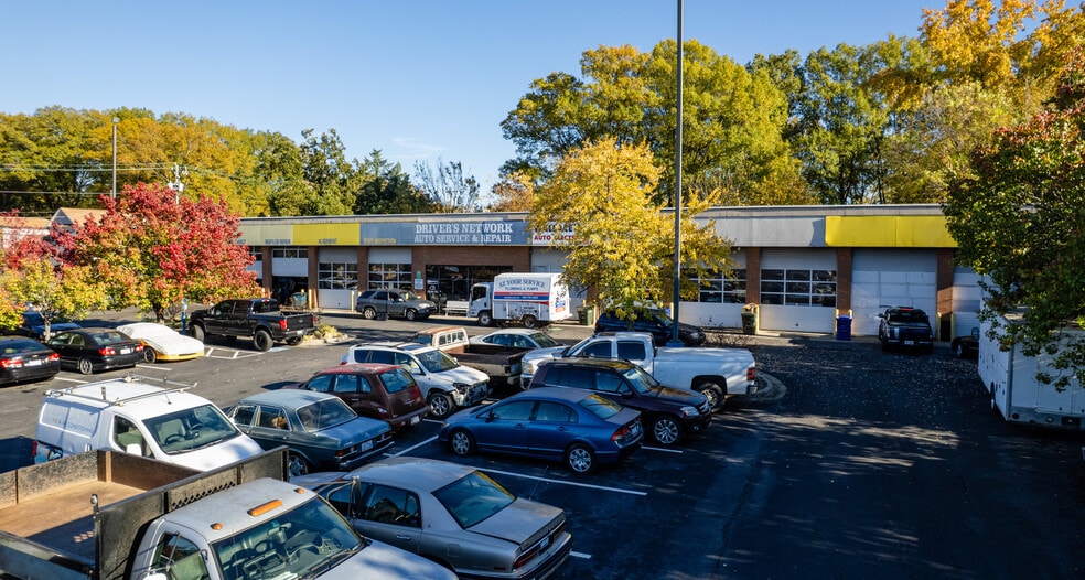 2813 Hillsborough Rd, Durham, NC for lease - Building Photo - Image 3 of 13