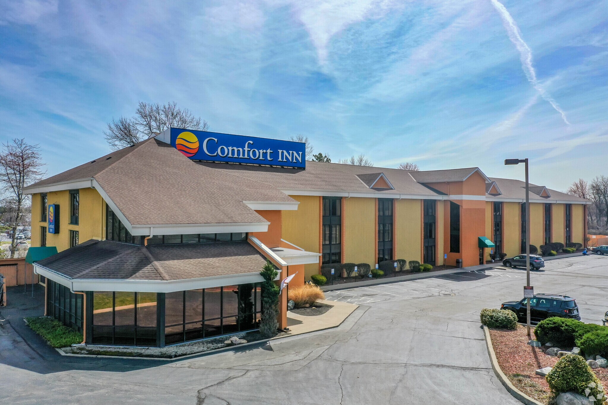 9011 Fields Ertel Rd, Cincinnati, OH for sale Primary Photo- Image 1 of 1