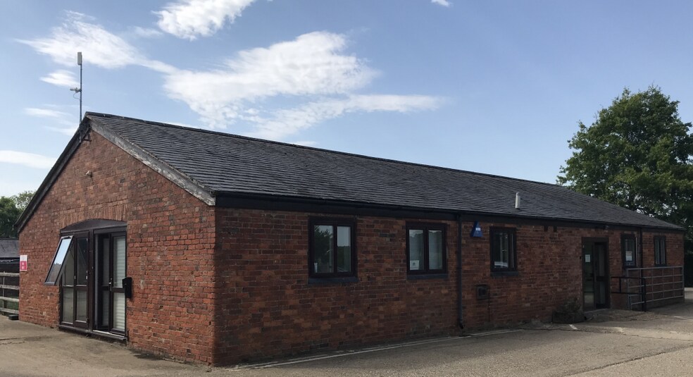 East Farndon Rd, Market Harborough, LE16 9TU