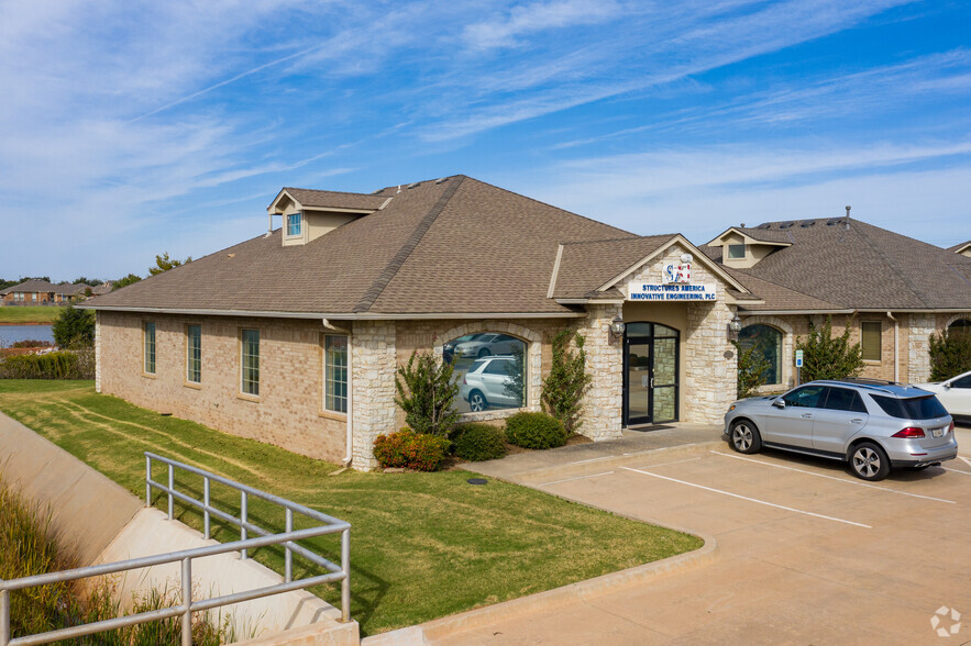 2240 NW 164th St, Edmond, OK for lease - Primary Photo - Image 1 of 1