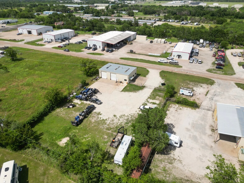 255 Marino Rd, Bryan, TX for lease - Building Photo - Image 3 of 6