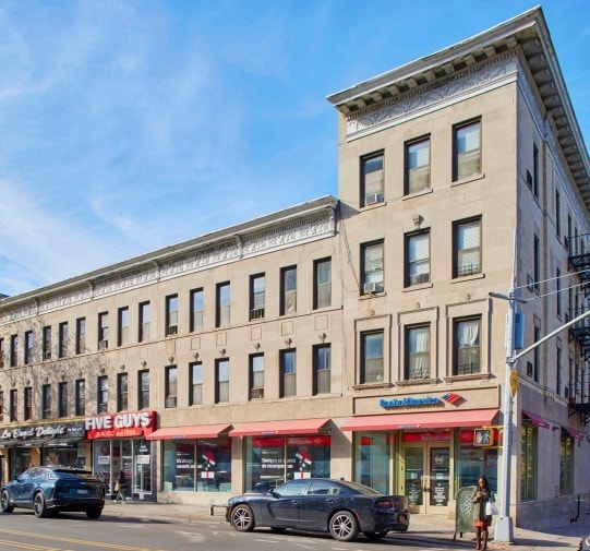 274 7th Ave, Brooklyn, NY 11215 - Mixed-Use Property Top-Tier