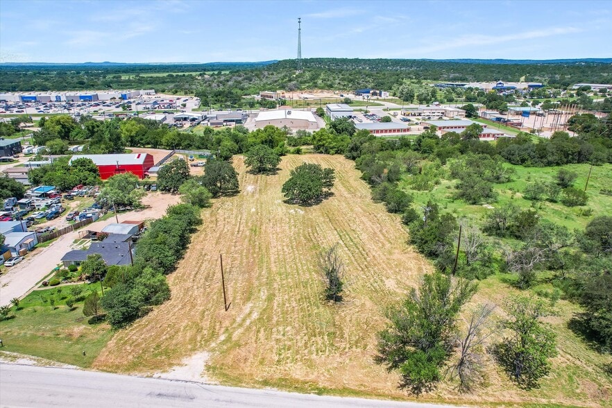 2904 Nature Heights Dr, Marble Falls, TX for sale - Primary Photo - Image 1 of 10
