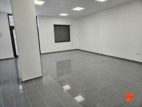 Retail in Santa Bàrbara, Tarragona for lease Interior Photo- Image 1 of 5