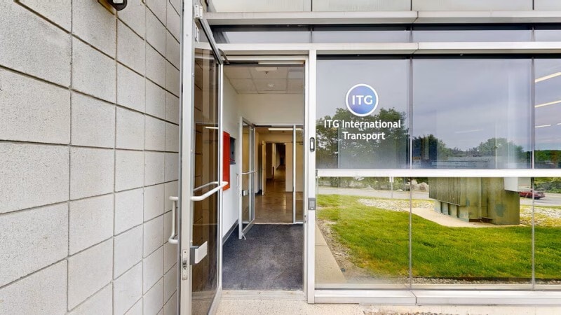 300 Jubilee Dr, Peabody, MA for lease Interior Photo- Image 1 of 18