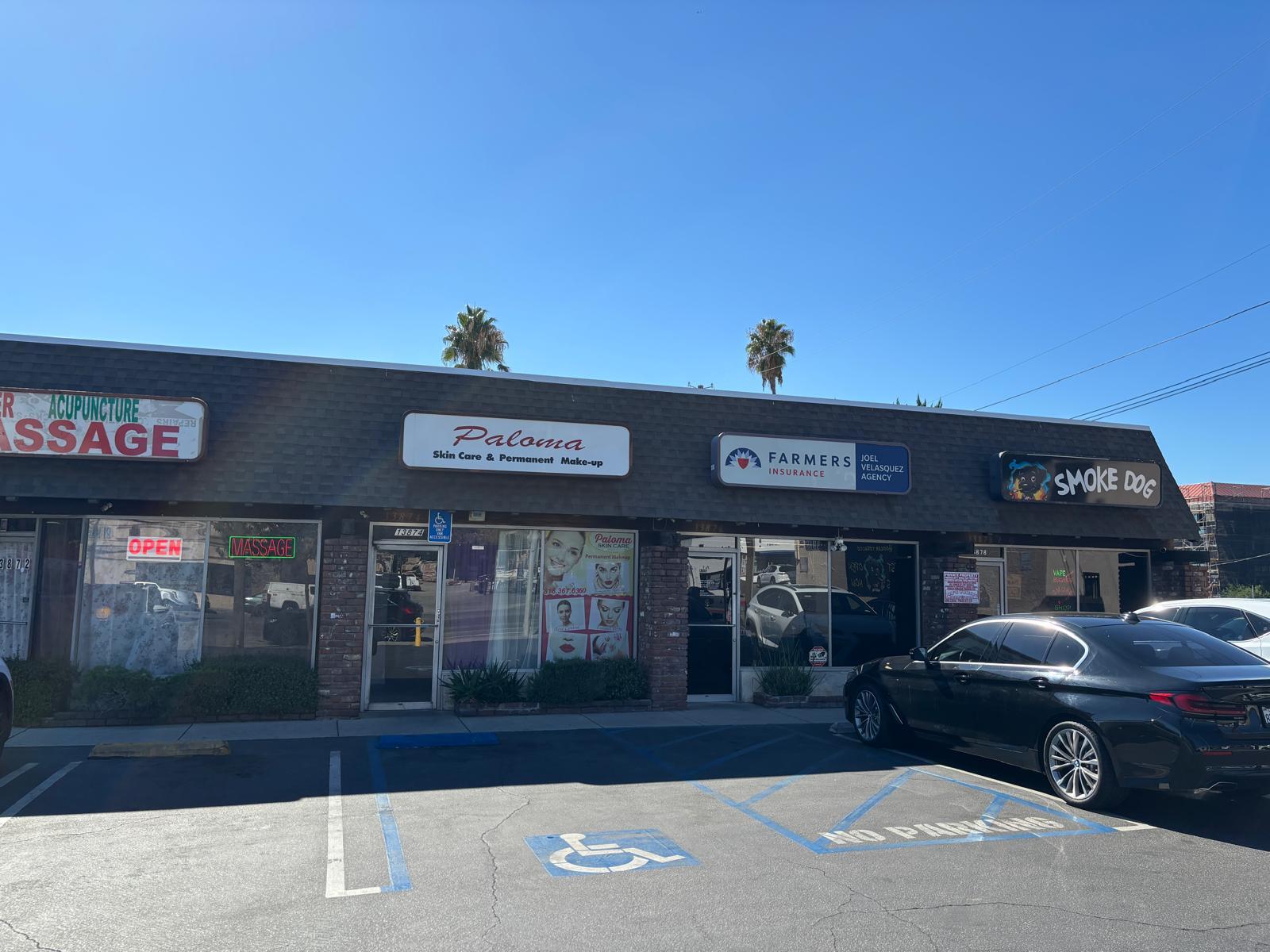 13872-13880 Foothill Blvd, Sylmar, CA for lease Interior Photo- Image 1 of 2