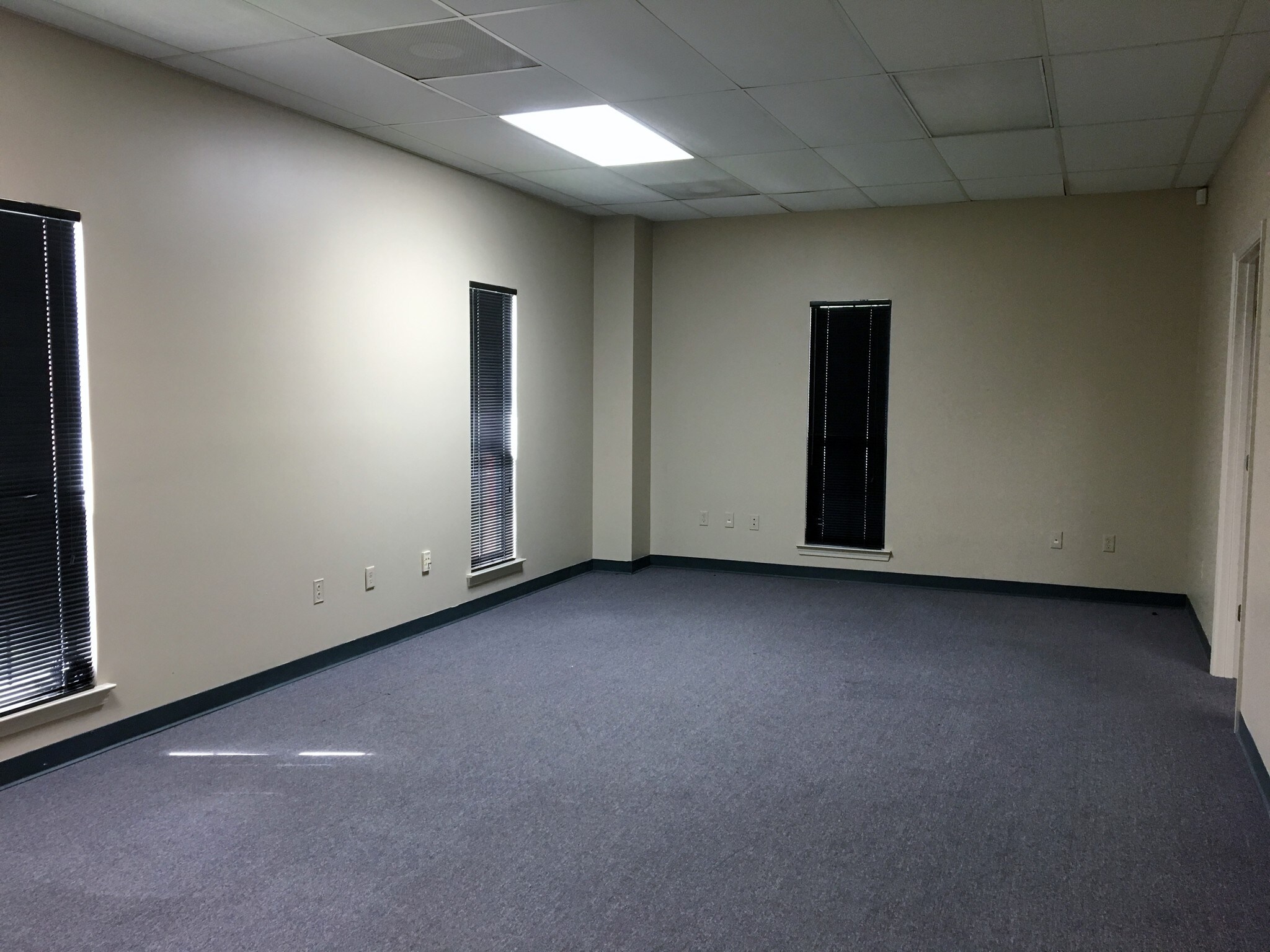 26450 Pollard Rd, Daphne, AL 36526 Daphne Office with Warehouse