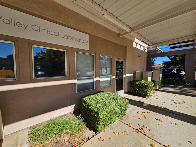 274 Cohasset Rd, Chico, CA for lease - Building Photo - Image 3 of 9