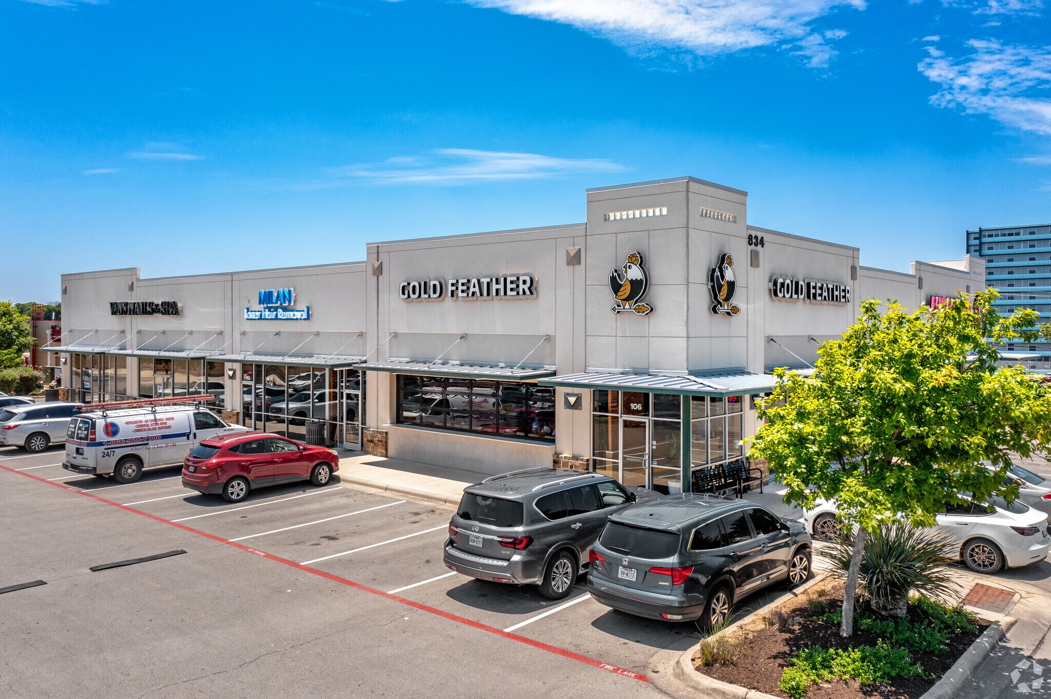 834 NW Loop 410 Fwy, San Antonio, TX for sale Primary Photo- Image 1 of 1