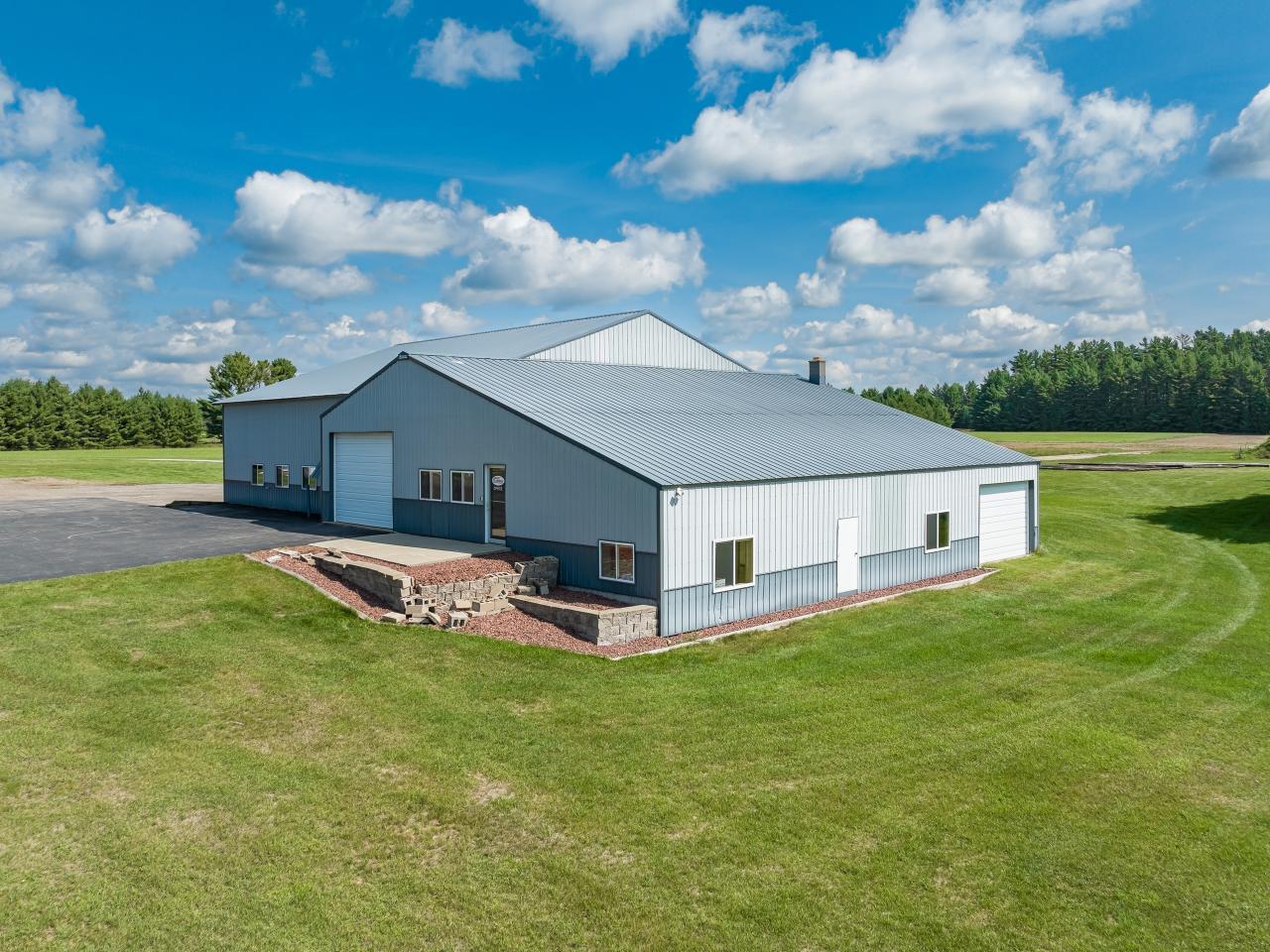 1982 Croker Rd, Eagle River, WI for sale Primary Photo- Image 1 of 1